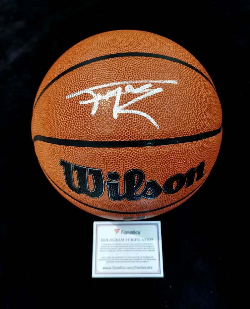 贾洛：尼科有机会赢得金球奖；维尼修斯很强但更喜欢罗德里戈（贾洛：看好尼科问鼎金球，维尼修斯很强但更钟情罗德里戈）