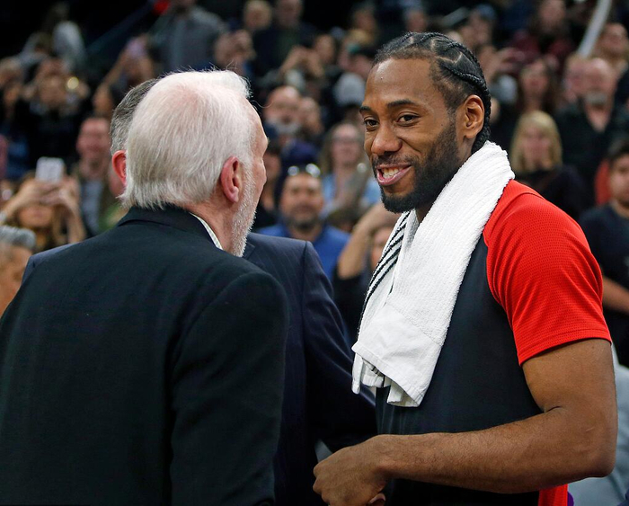 博主：英博助教贾顺浩已正式加盟重庆铜梁龙，出任技术总监（据博主消息，英博助教贾顺浩正式加盟重庆铜梁龙，担任技术总监）