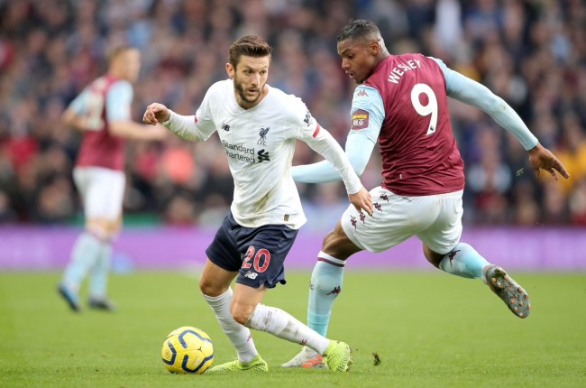 记者：曼联和切尔西有意桑德兰中场萨迪基，蓝军已经询价（记者：切尔西已询价桑德兰中场萨迪基，曼联也在关注）