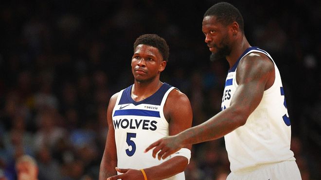 广岛主帅：申花在身体和速度方面很出色，J联赛球队技术细腻（广岛主帅赞申花身体与速度出众，称J联赛以细腻技术见长）