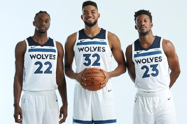 篮球勇士替补大前锋表现惊艳（勇士替补大前锋惊艳全场）